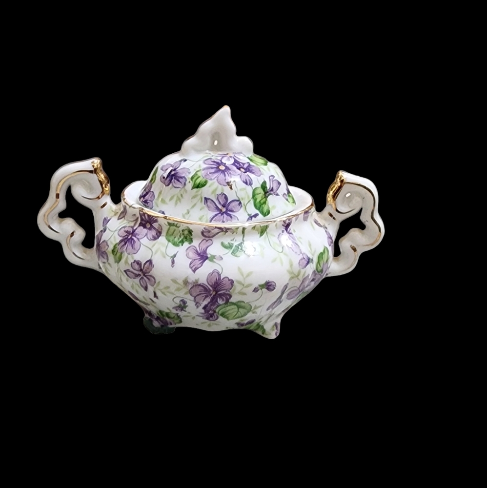 Lefton vintage miniature China creamer for child's tea set